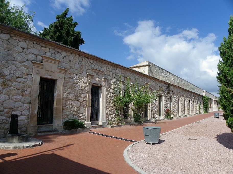 Sant Antoni Abat or Cantagallet Cemetery (Alcoy, Spain)