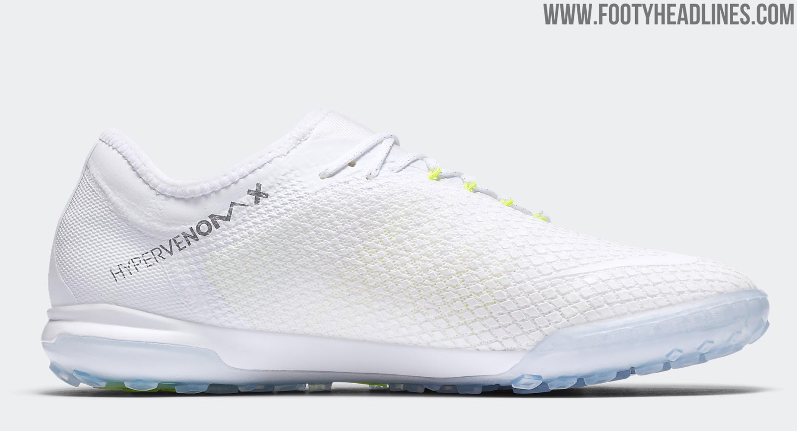 nike just do it soccer cleats