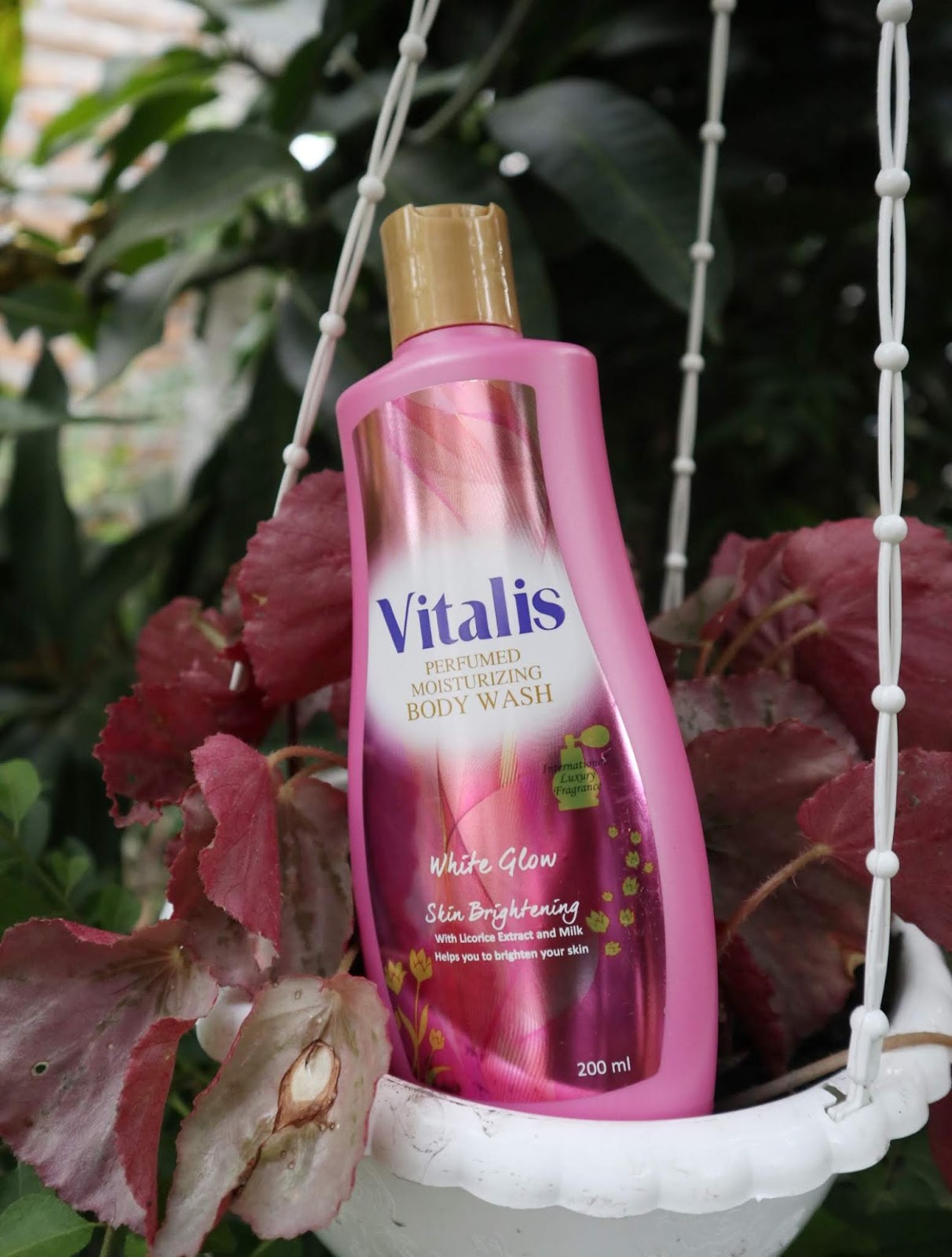 Mandi parfum bersama vitalis body wash