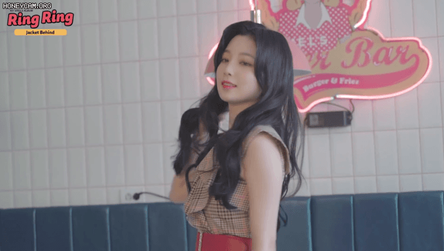 로켓펀치 연희 소희 링링 자켓 비하인드 - 꾸르