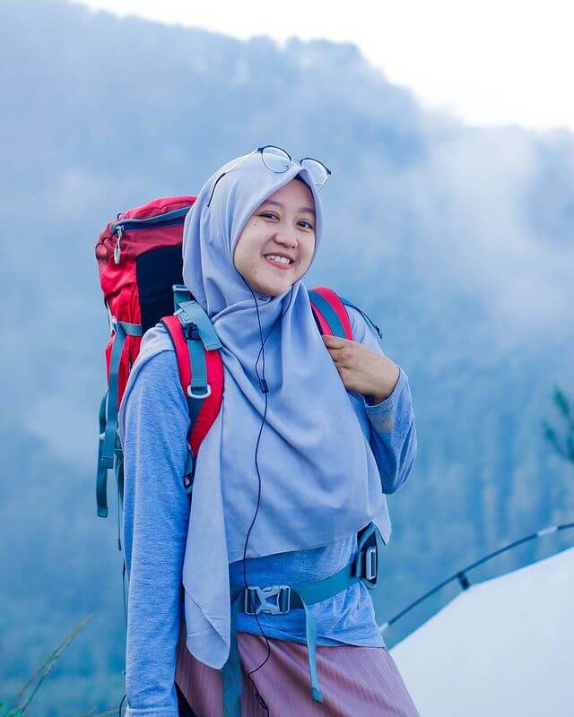 Pendaki ukhti gaul - foto instagram anrlazh Pendaki ukhti gaul - foto instagram anrlazh