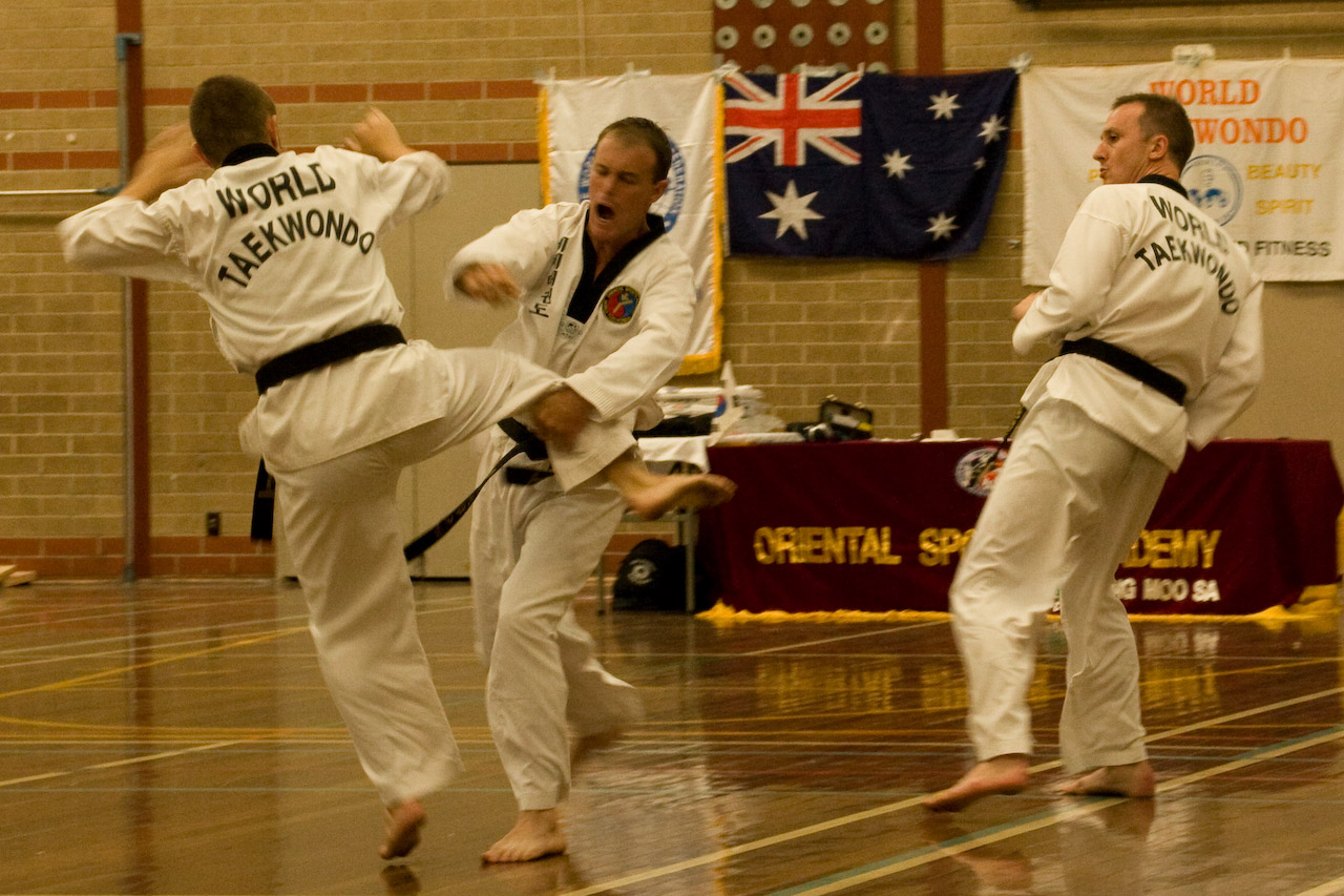 Everything Self Defense How to fight multiple opponents