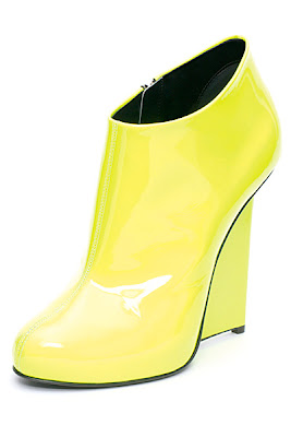 Giuseppe Zanotti fall 2011-12 en elblogdepatricia.com