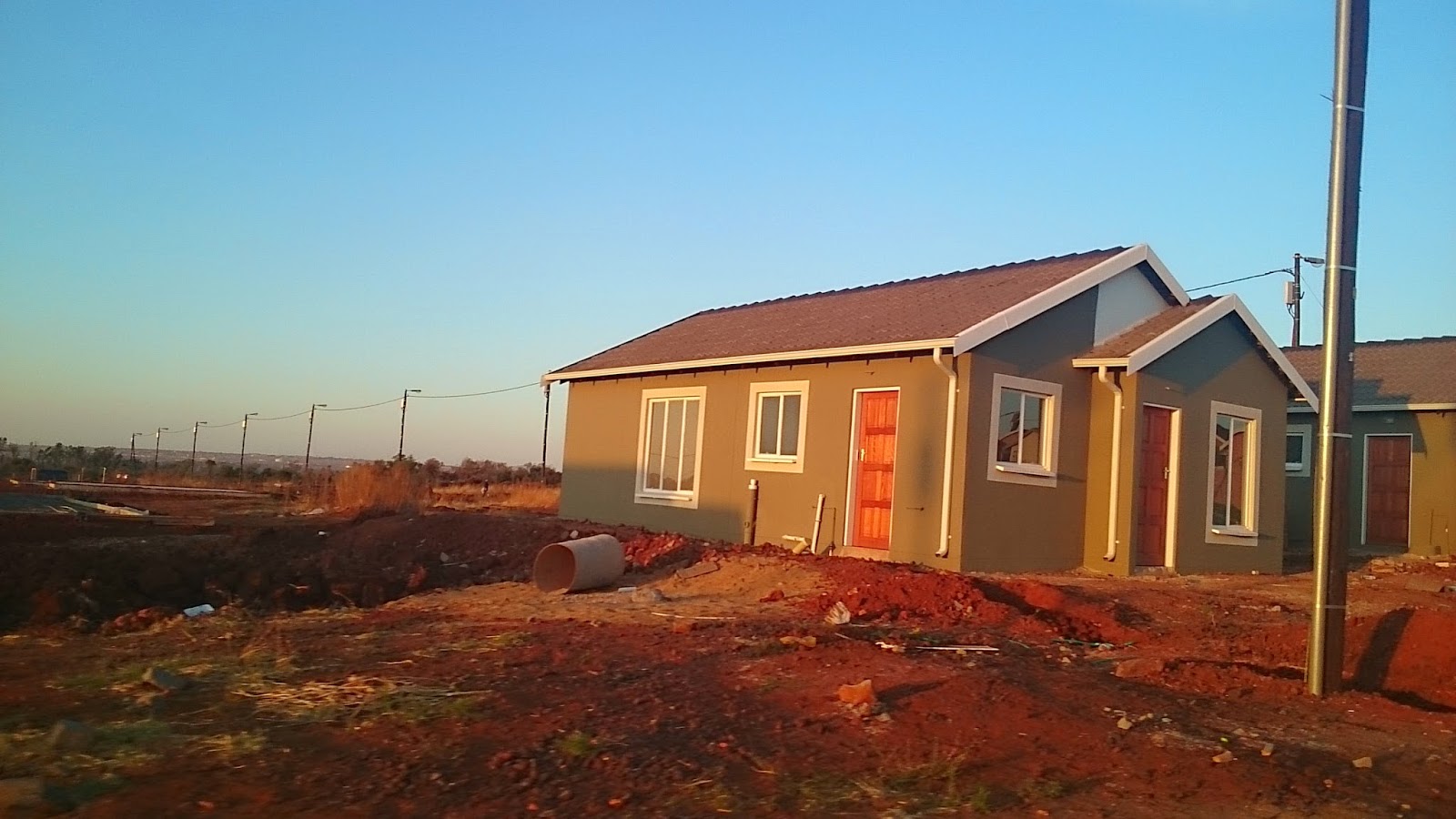 Cosmopolitan Projects Rosslyn Gardens