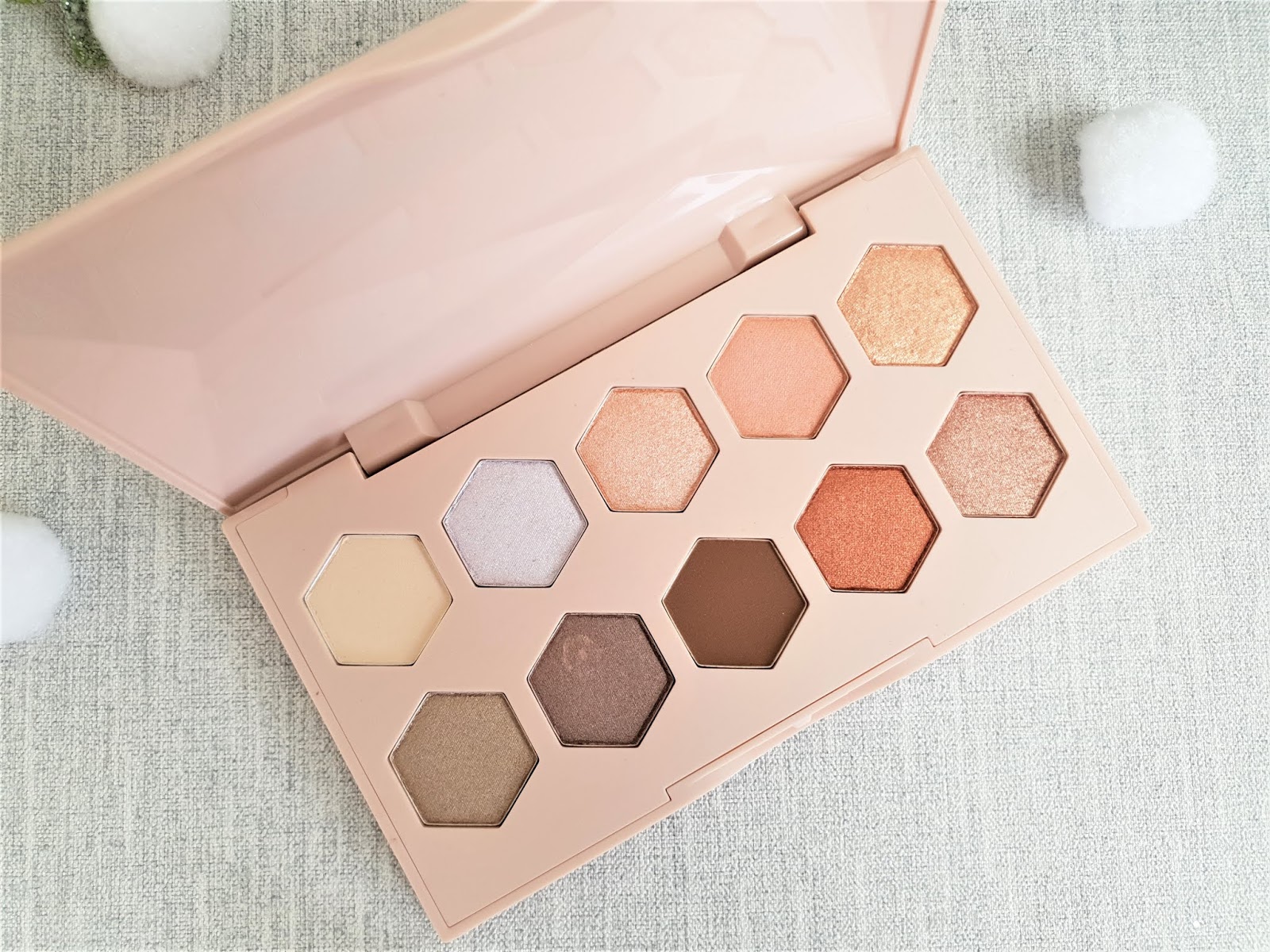 Kathryn's Loves Catrice Cosmetics Superbia Vol.1 Warm Copper Eyeshadow