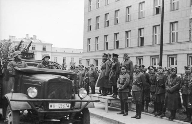 Soviet German military parade Brest-Litovsk 22 September 1939 worldwartwodaily.filminspector.com