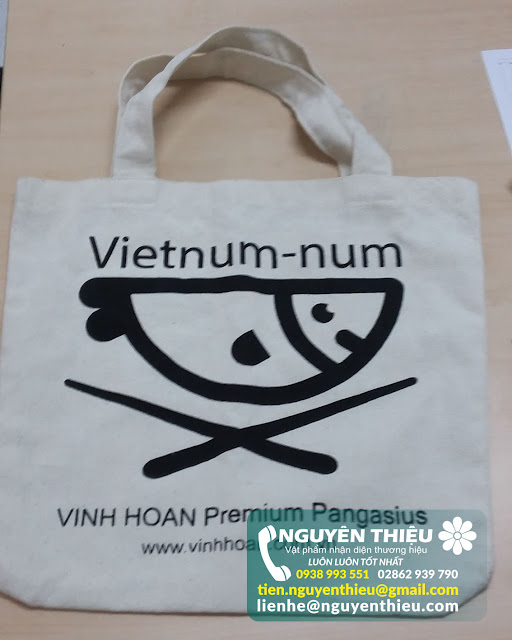 Hoa, quà, đồ trang trí: Công ty may túi vải bố giá rẻ, may túi vải bố in logo,  C%25C3%25B4ng%2Bty%2Bmay%2Bt%25C3%25BAi%2Bv%25E1%25BA%25A3i%2Bb%25E1%25BB%2591%2Bgi%25C3%25A1%2Br%25E1%25BA%25BB%252C%2Bmay%2Bt%25C3%25BAi%2Bv%25E1%25BA%25A3i%2Bb%25E1%25BB%2591%2Bin%2Blogo