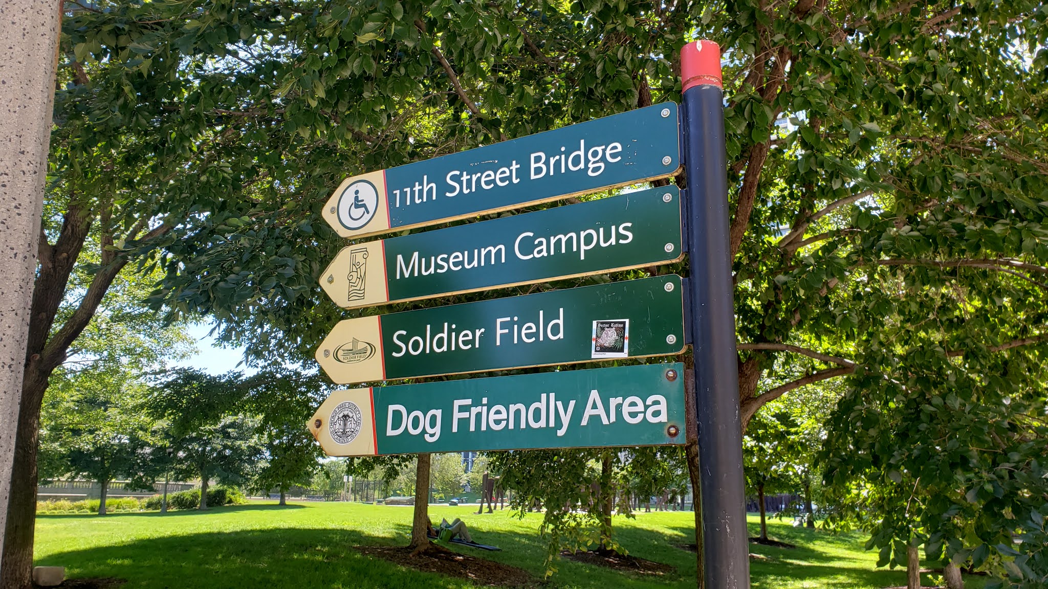 The Chicago Real Estate Local Video! South Loop condo near Museum