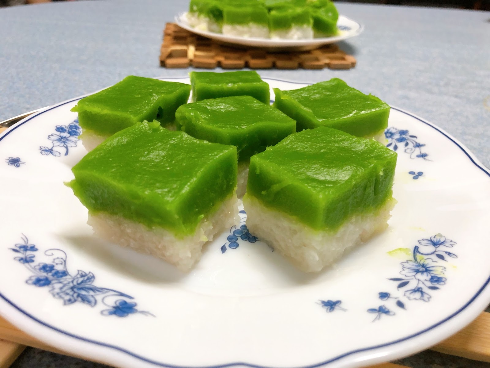 Kuih Muih Tradisional Malaysia : Kuih Muih Tradisional / Kuih