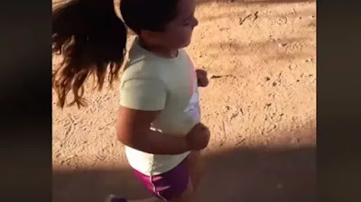 Video de niña corriendo con su padre se hace viral