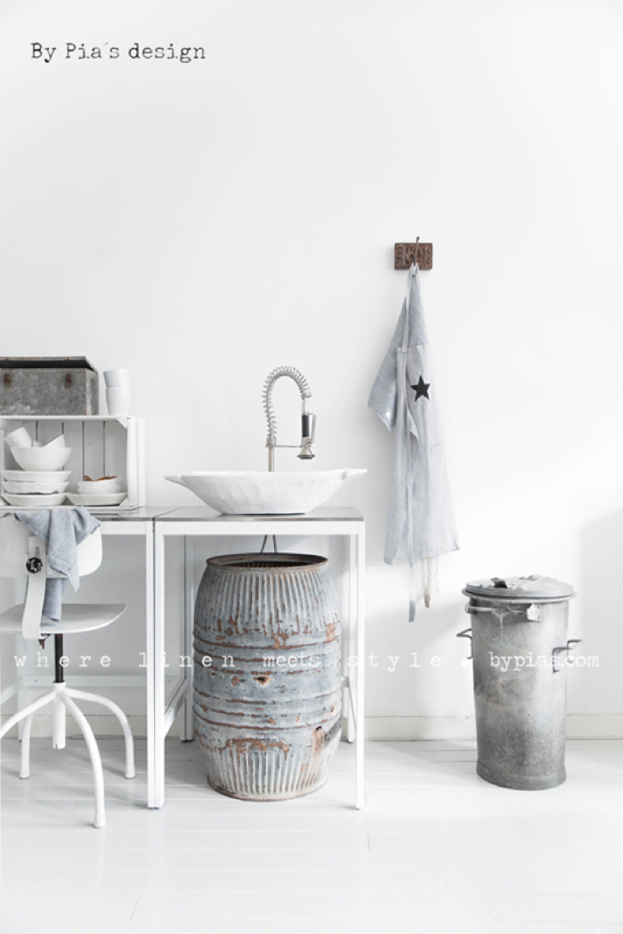 BY PIA´S Design linen for your home  - photo Paulina Arcklin
