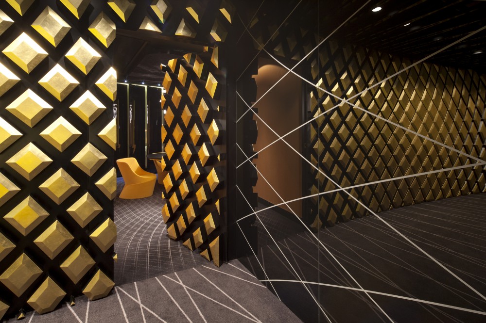 Marzua: PKO Bank por Robert Majkut Design