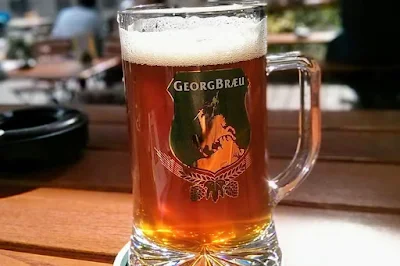 2 Days in Berlin: A stein of beer at GeorgBrau