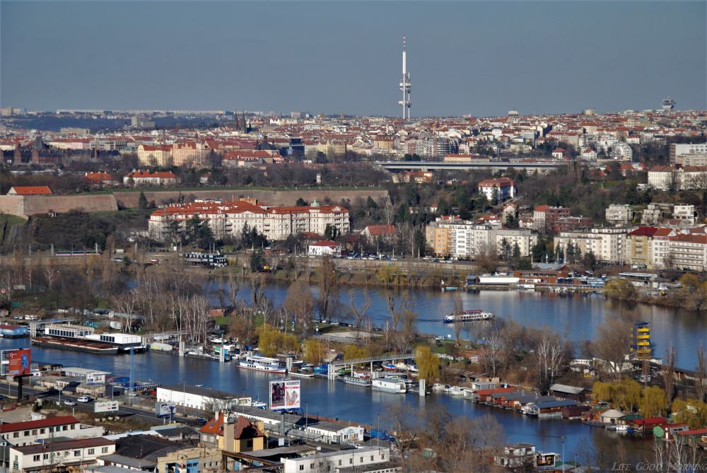 Praga od innej strony - naturalnie. Praga od innej strony - naturalnie.