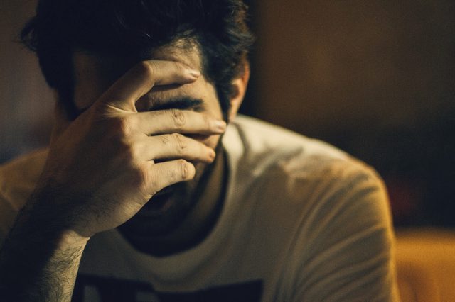 5 Cara Aneh Penyakit Mental dan Fisik Anda Tersambung