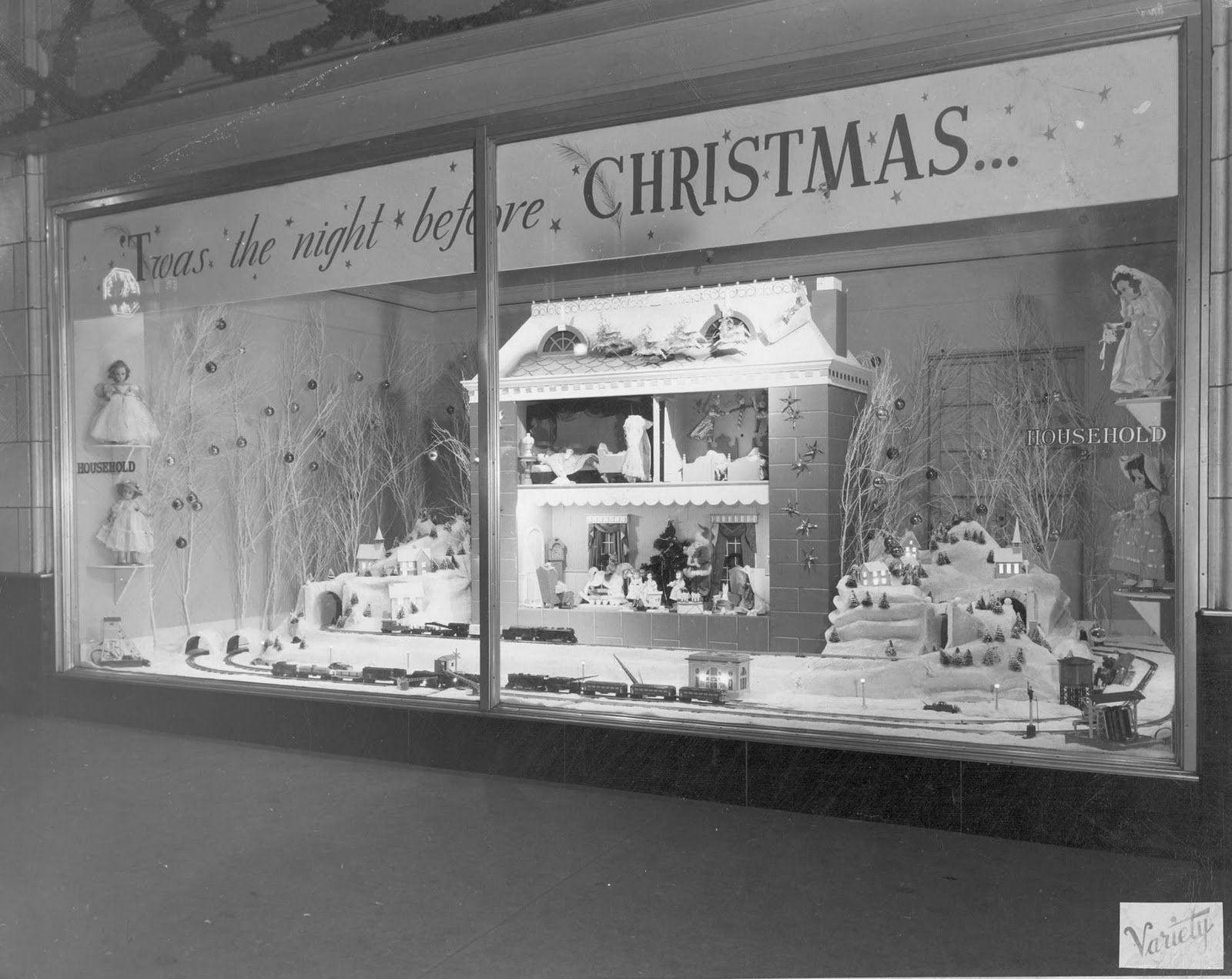Dolls' Houses and Miniatures Random Christmas Stuff Number 1
