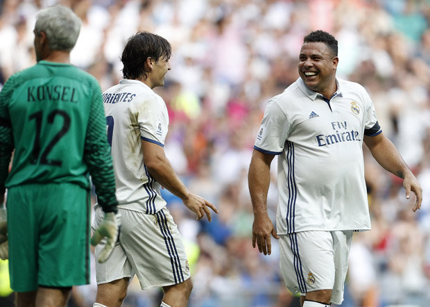Demi Real Madrid, Ronaldo De Lima Siap Kembali Bermain Jika Diperlukan Berita Akurat