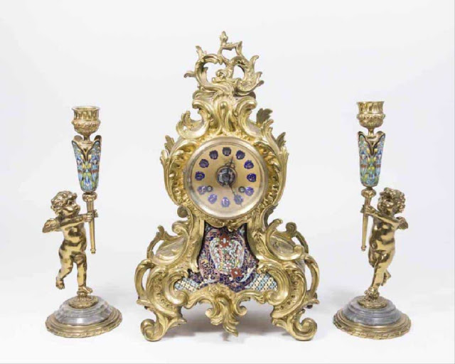 A New Inventory Auction from World of Antiques