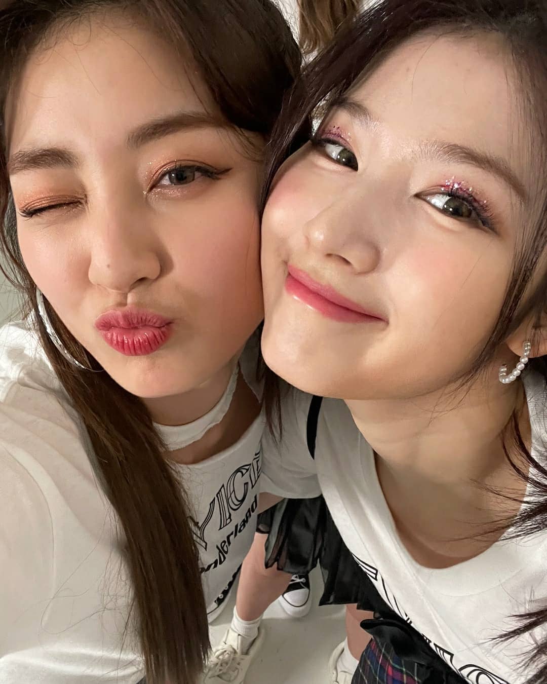 twicetagram_20210306_18.png