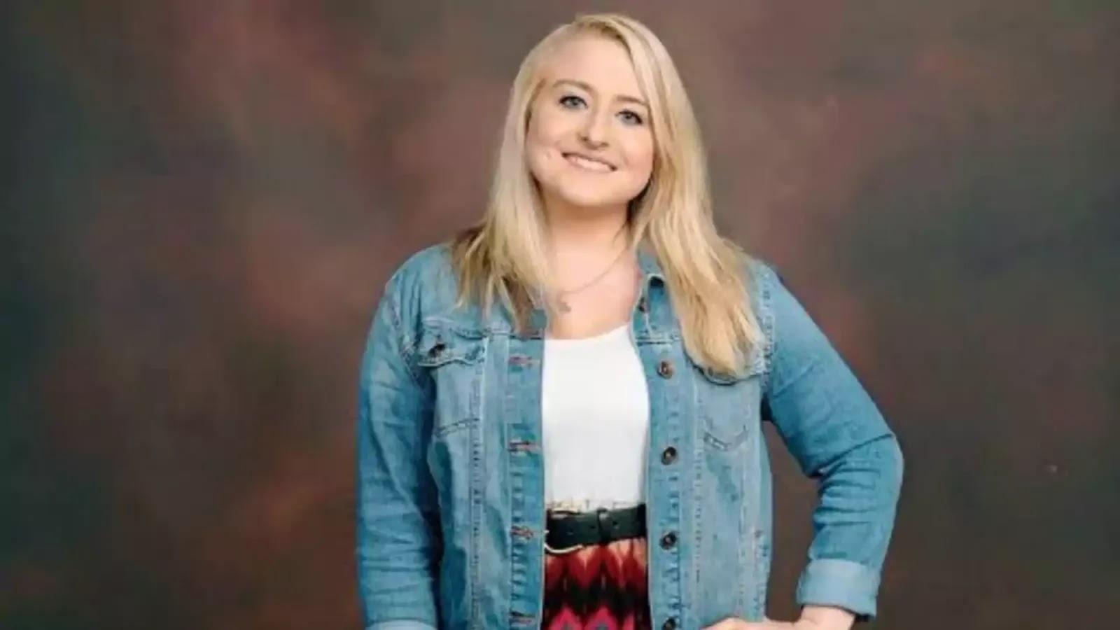 Littleoralandie инстаграмм. Andie little. Andie little. Andie little. Andie little.