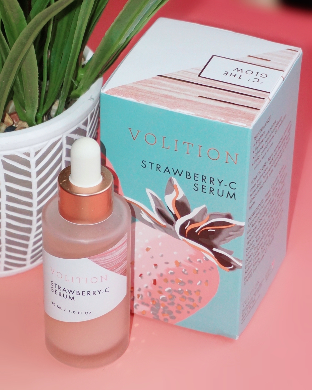 VOLITION BEAUTY StrawberryC Brightening Serum