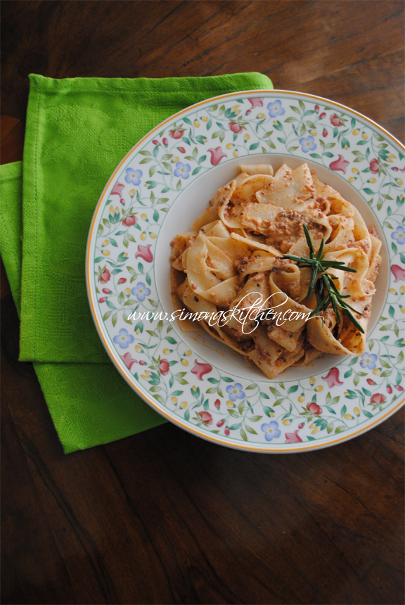 Pappardelle con ragù di Mortadella di Prato di Mannori