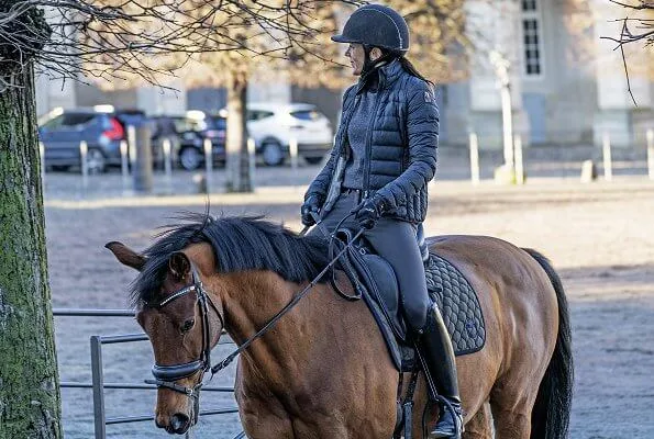 Crown Princess Mary her husband Crown Prince Frederik and daughters Princess Isabella and Princess Josephine. Horse Edelmann