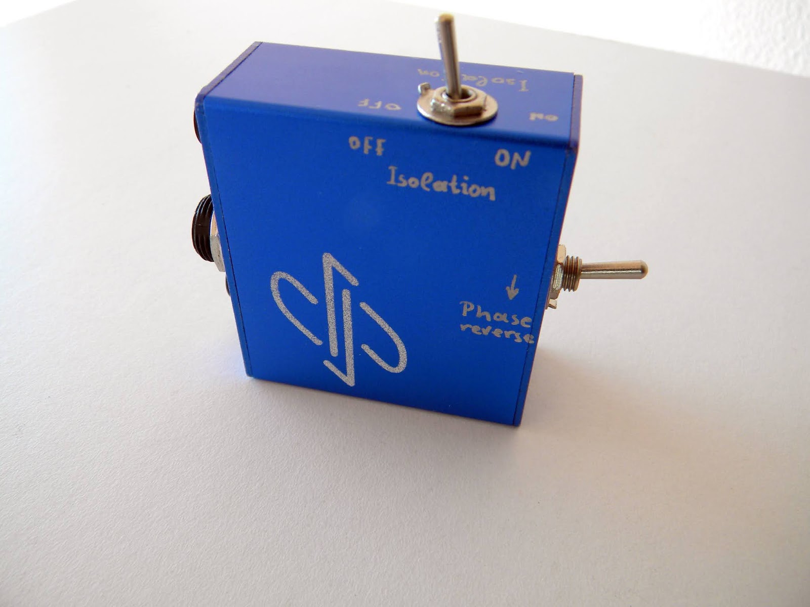 Ground Loop Isolator, Hum Eliminator - dpFX Pedals