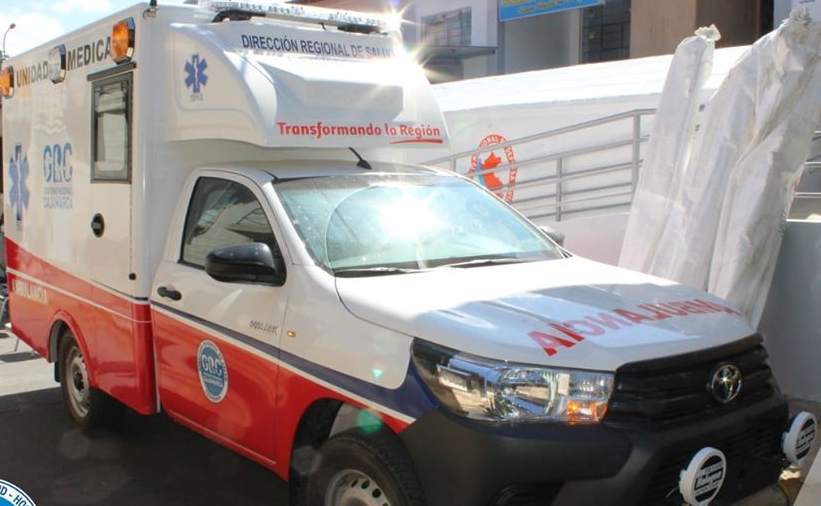 Cajabamba recibe ambulancia nueva para combatir COVID 19
