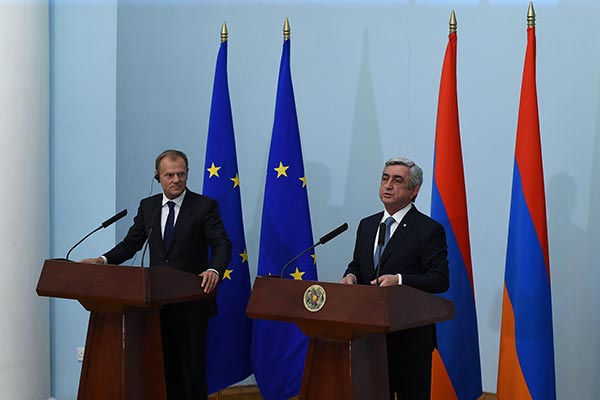 Sargsyan: Europa debe dejar de equiparar a Armenia con Azerbaiyán