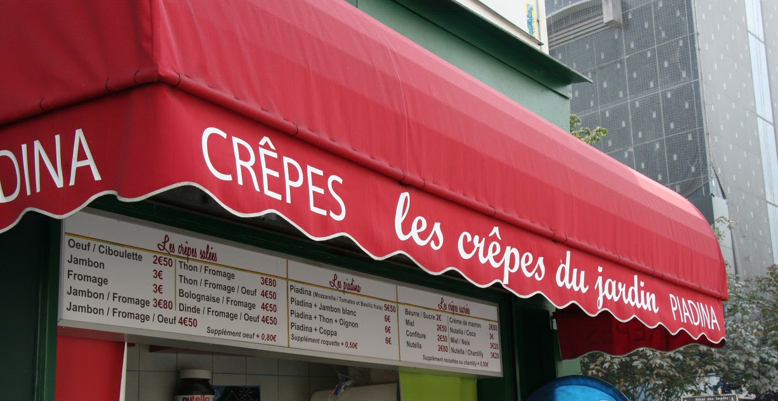 Entrée to Black Paris™ Crêpes on a Summer Day