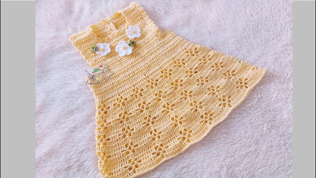 Vestidito de Bebé Jardinera Tejido a Crochet