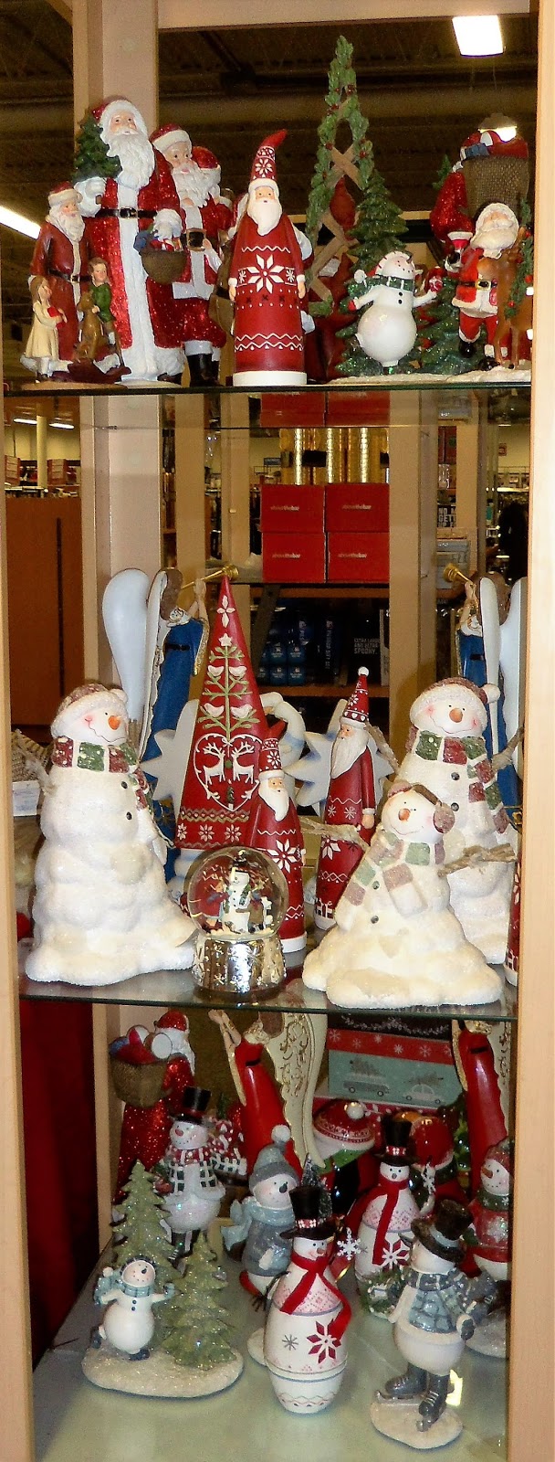 A DEBBIE-DABBLE CHRISTMAS: Christmas at Burlington