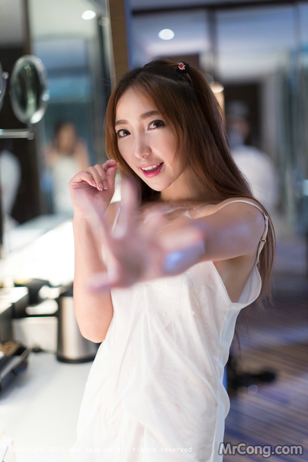 TGOD 2015-07-28: Model Huang Xin Yuan (黄 歆 苑) (51 photos)
