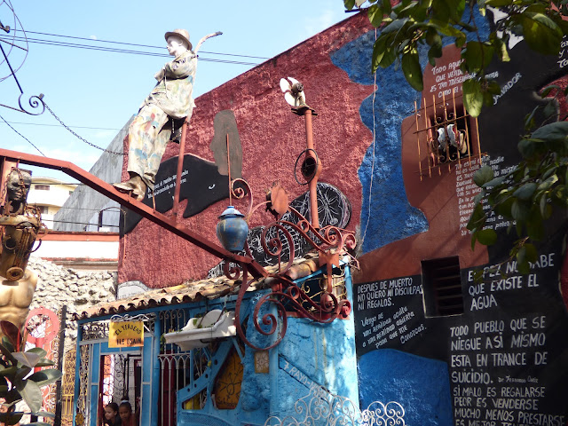 Visiting Callejon de Hamel, Havana