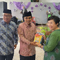 Akademisi Serahkan Buku  Literasi Melayu Menolak Korupsi ke KPK