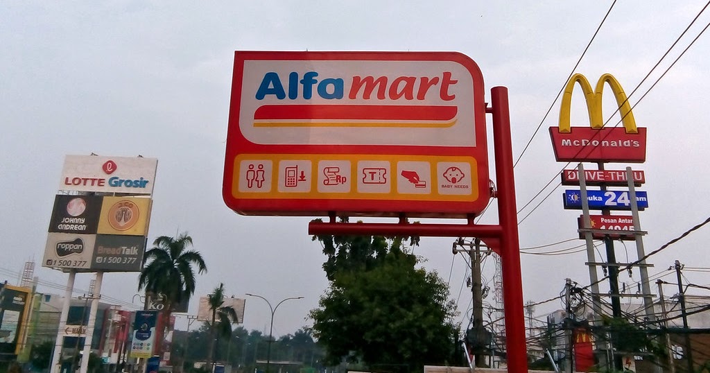 Rincian Lengkap Daftar Gaji Pegawai Alfamart Terbaru Mistersongga