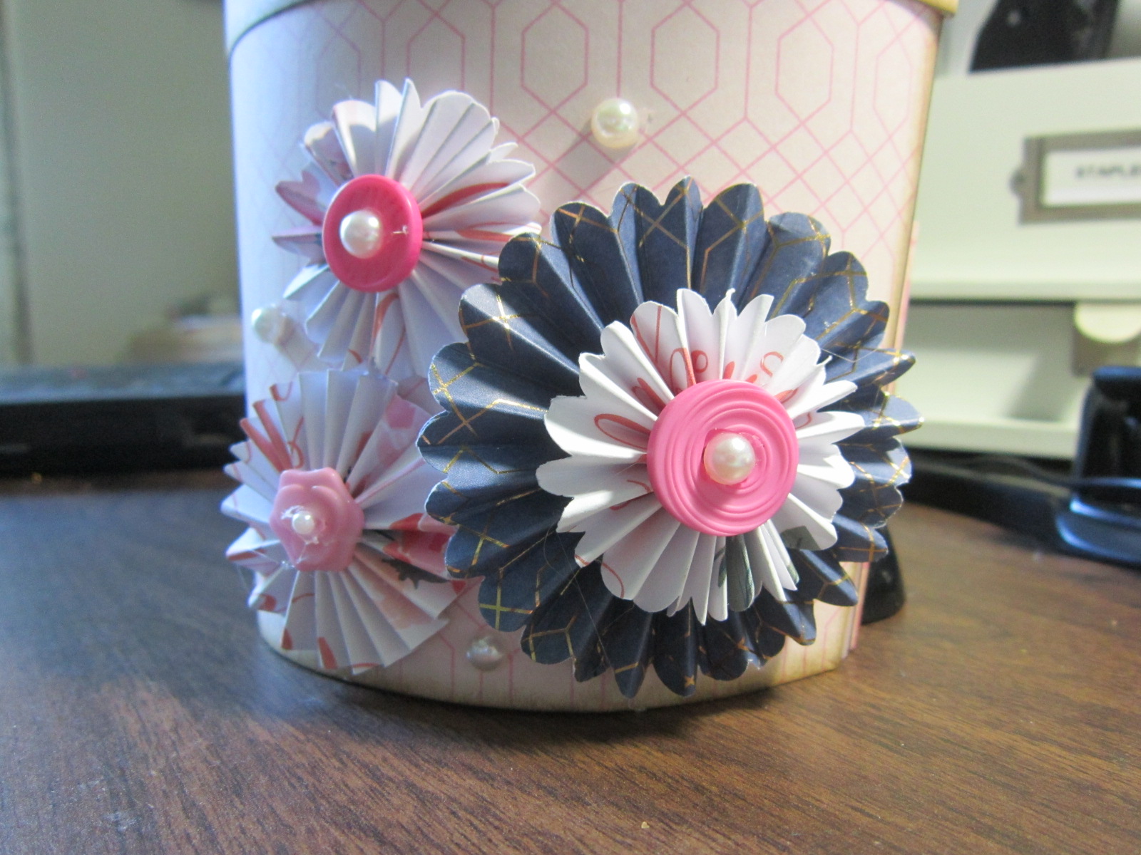 Krafting with Karen Pattern Paper Flower Pot