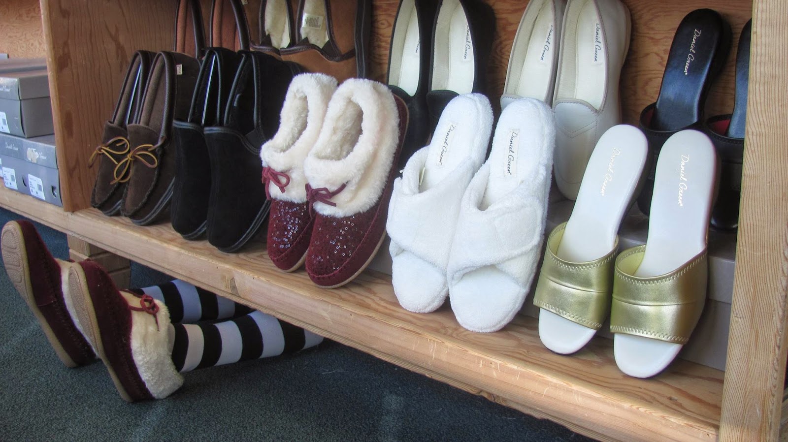 Ensor S Comfort Shoes Betty S Blog The Ruby Red Slippers Tragedy