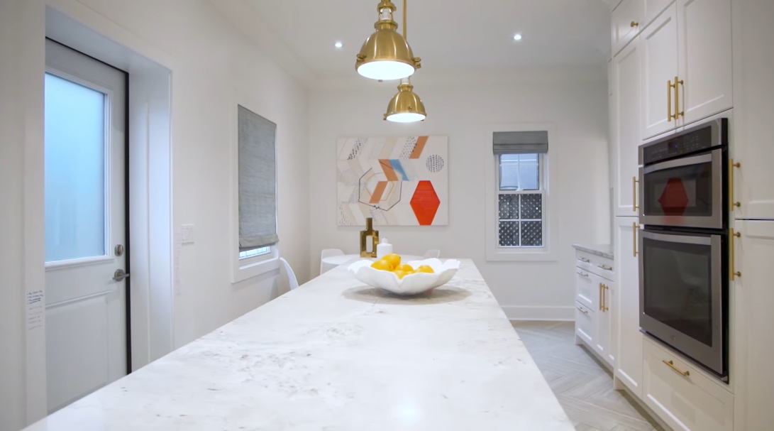 24 Interior Design Photos vs. 54 Fifth St, Toronto Luxury Home Tour