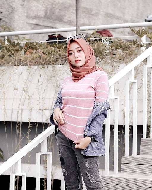 Anggi Beautiful Model of Hijab From Semarang - Hijaber Turki