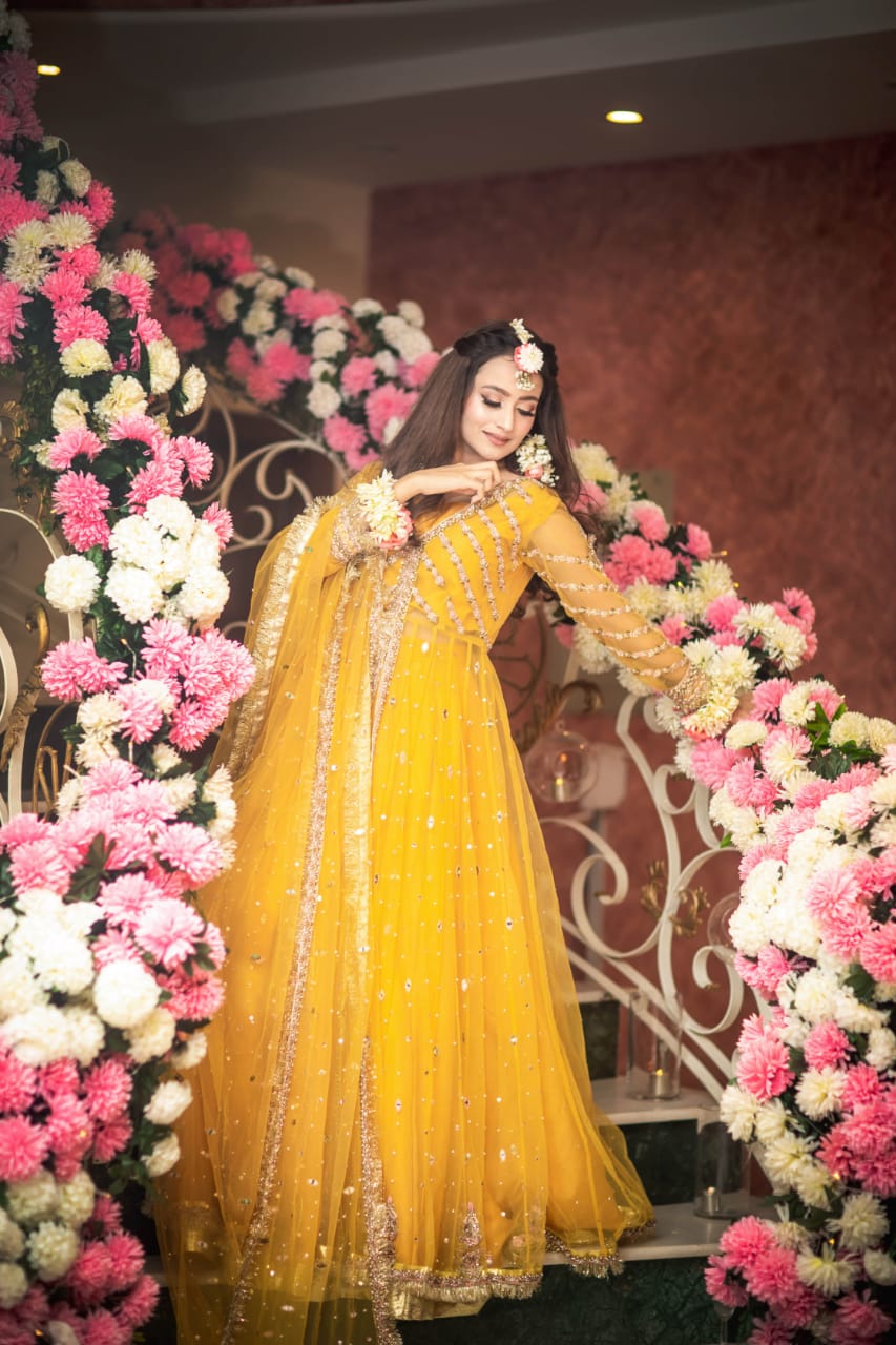 Zarnish Khan Bridal Photoshoot