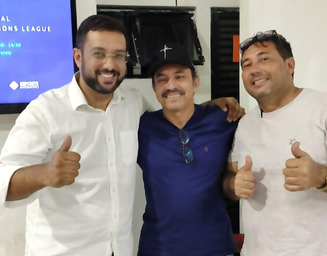 Aladim abre diálogo com pré-candidatos a prefeito de oposição.