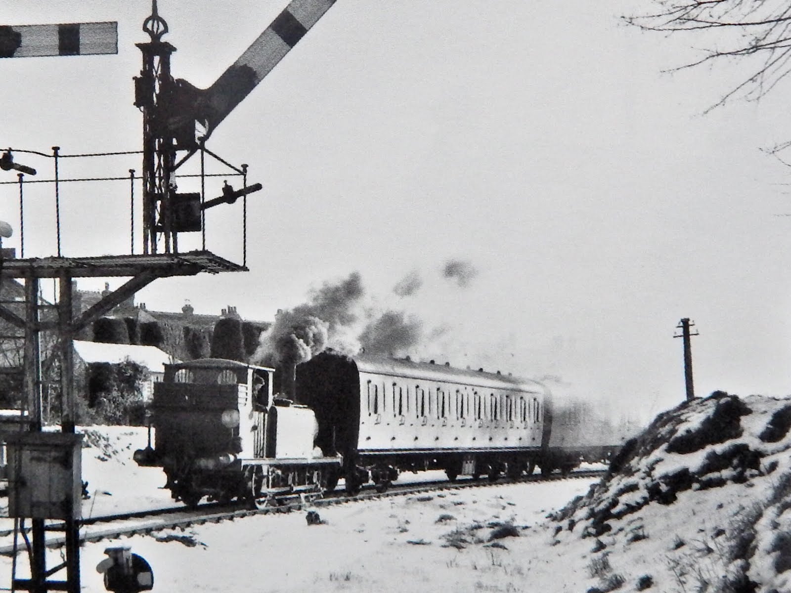 Train returning to Fareham