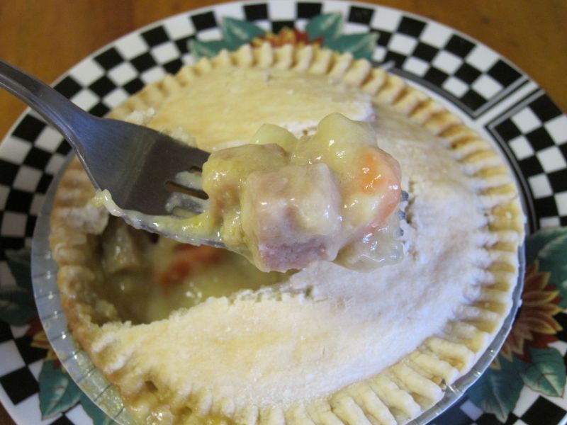 Frozen Friday Banquet Chicken Pot Pie Brand Eating