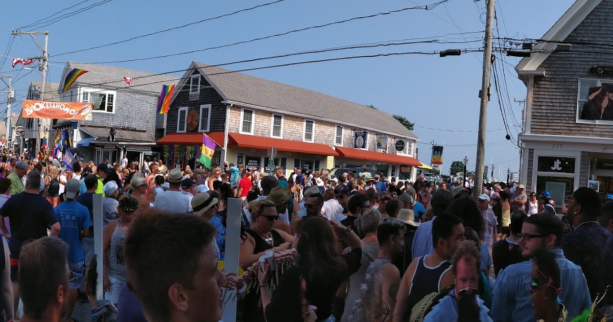 Diana’s Little Corner in the Nutmeg State Come See Provincetown, See The Wonders, See The