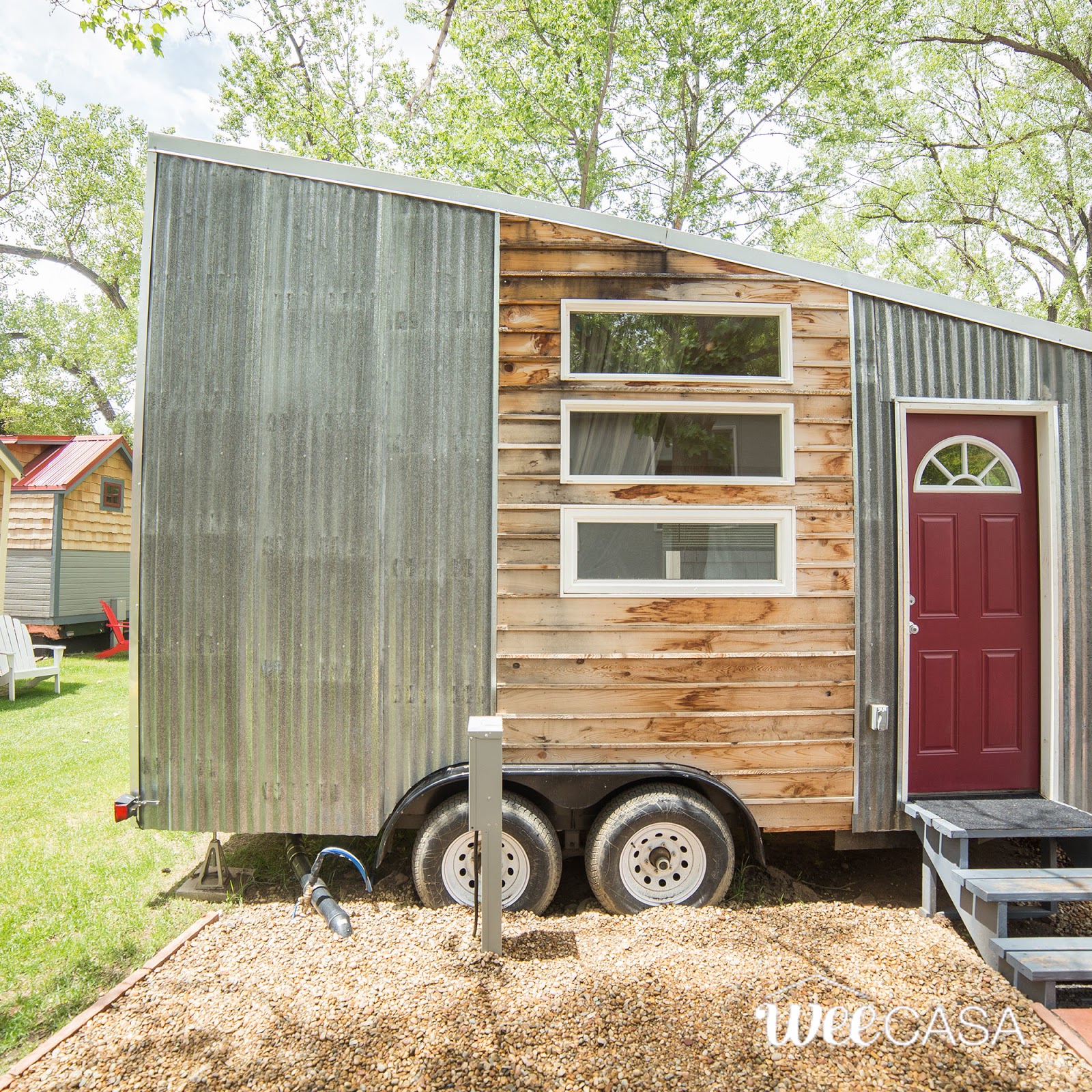 The Boulder (133 Sq Ft) [ TINY HOUSE TOWN ]