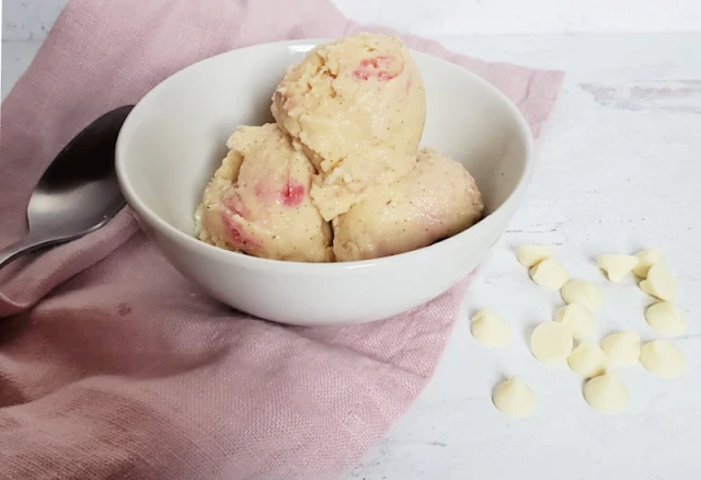 bowl of raspberry white chocolate ice cream