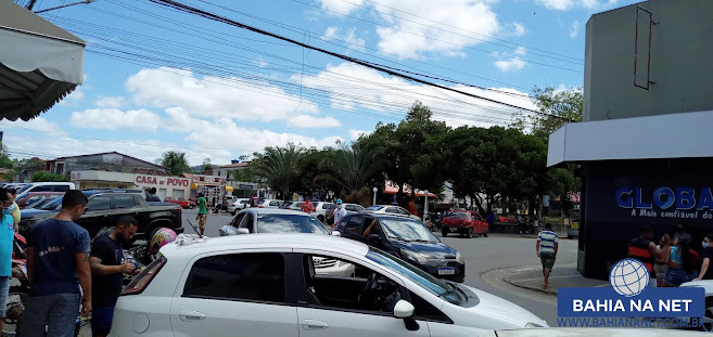 ITAGIMIRIM: Adesivaço marca 1º dia de campanha eleitoral do candidato Luizinho 6