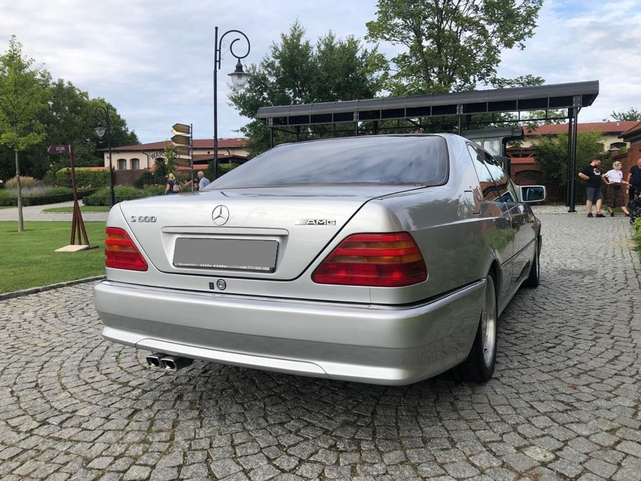 Mercedes Benz s600 багажник